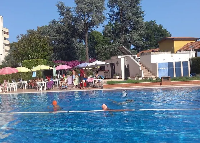 Per Uso Turistico Falcocchio Massimo * Rom