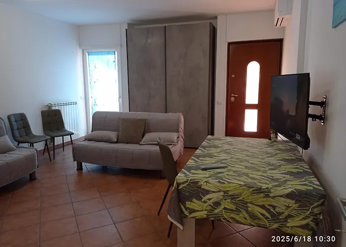 Per Uso Turistico Falcocchio Massimo * Rom